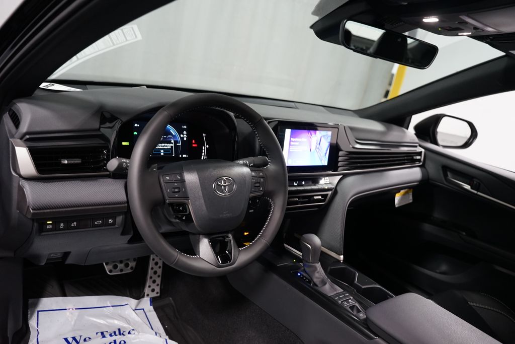 Thumbnail: 2026 Toyota Camry - 11