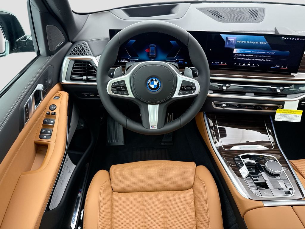 Thumbnail: 2026 BMW X5 - 10