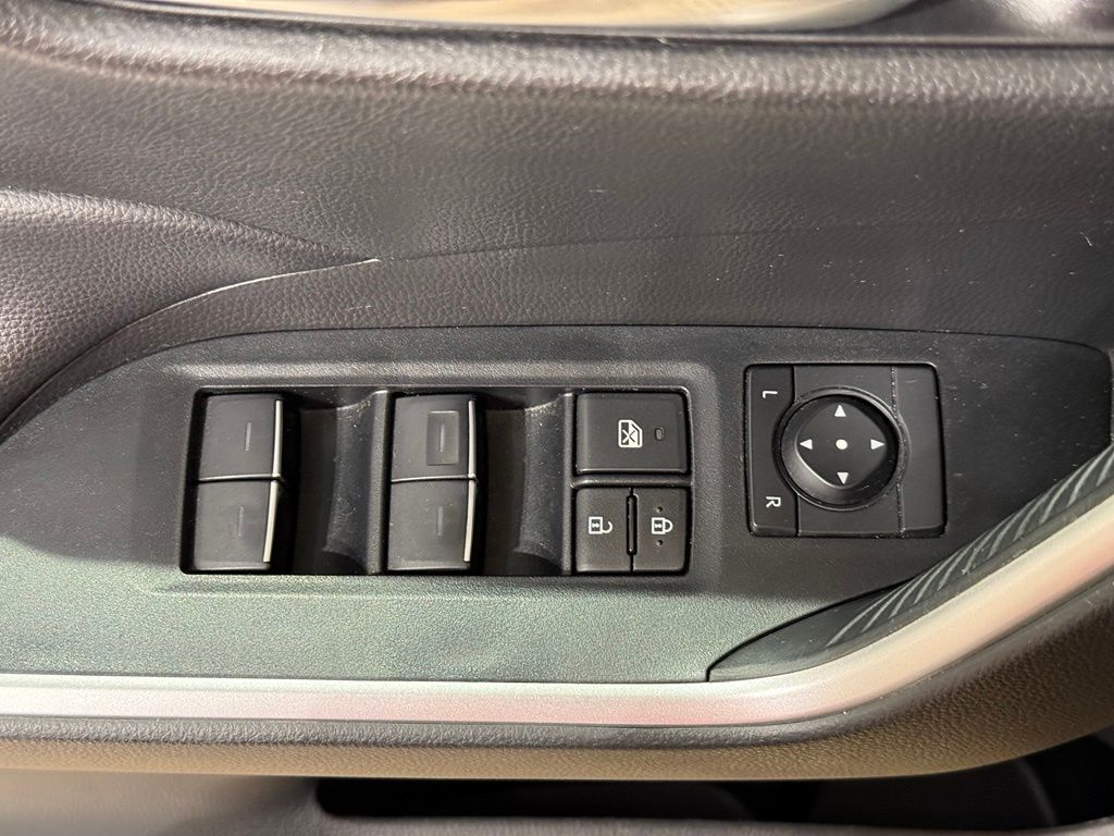 Thumbnail: 2024 Toyota RAV4 - 16