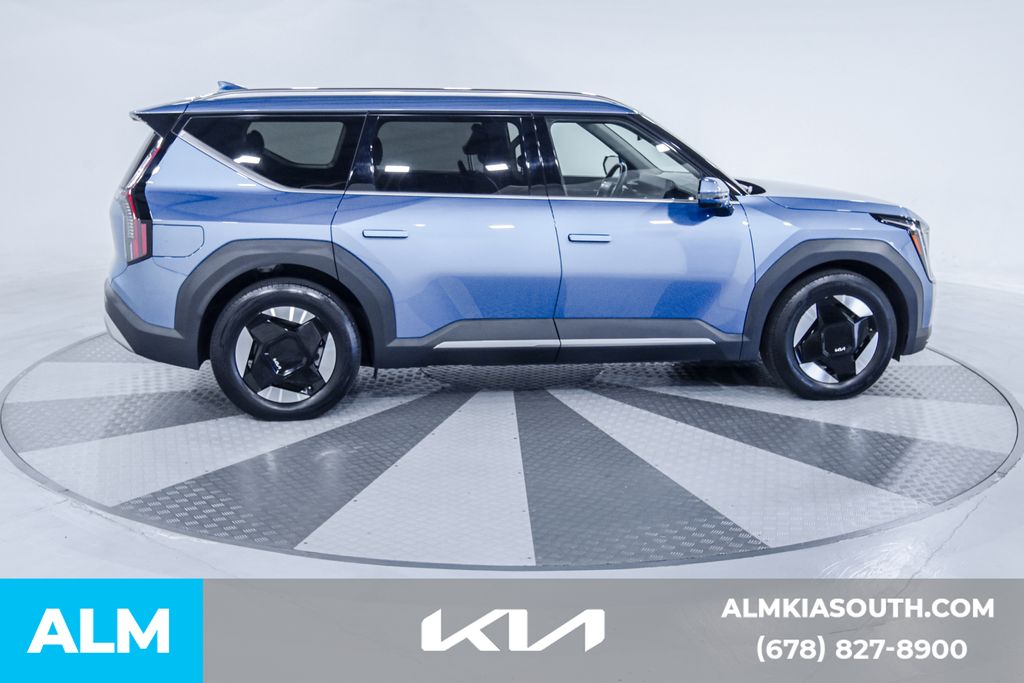 2024 Kia EV9 Wind photo 11