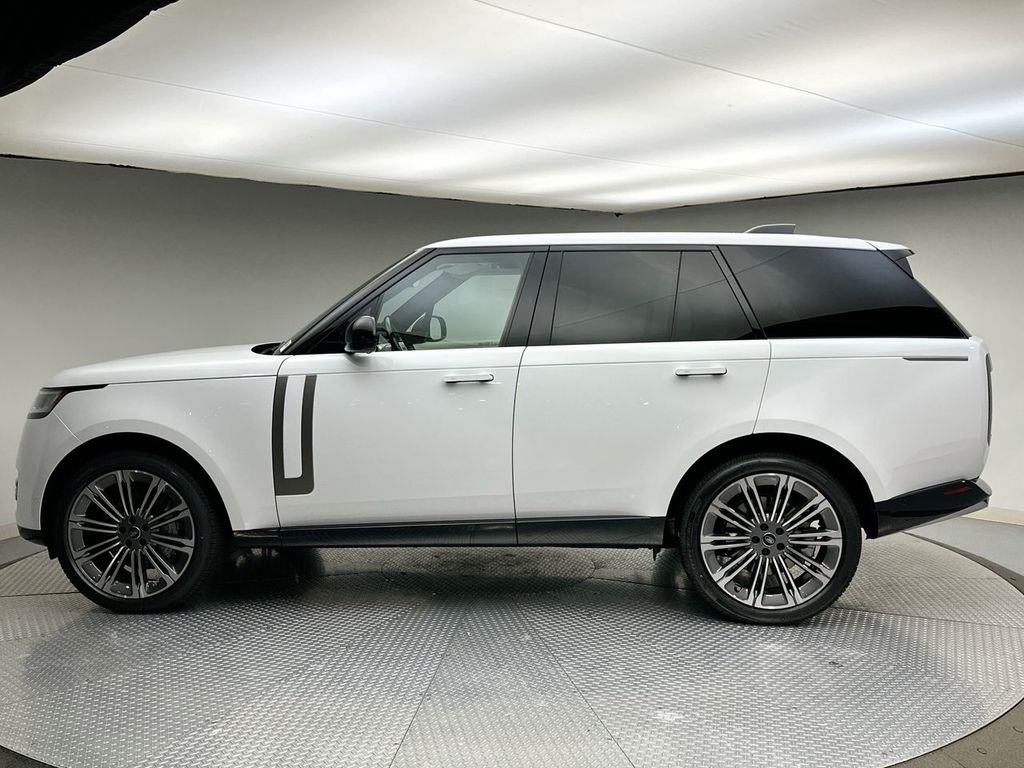 Thumbnail: 2025 Land Rover Range Rover - 2