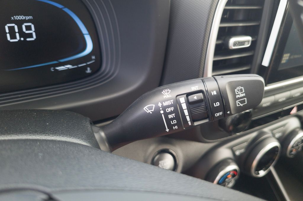 New 2026 Black Hyundai SEL image 25