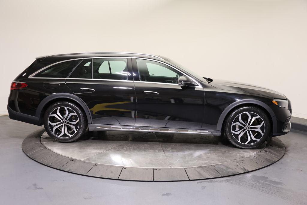 Thumbnail: 2027 Mercedes-Benz E-Class - 8