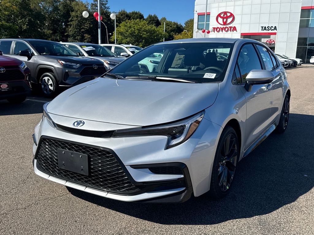 2026 Toyota Corolla SE photo 3
