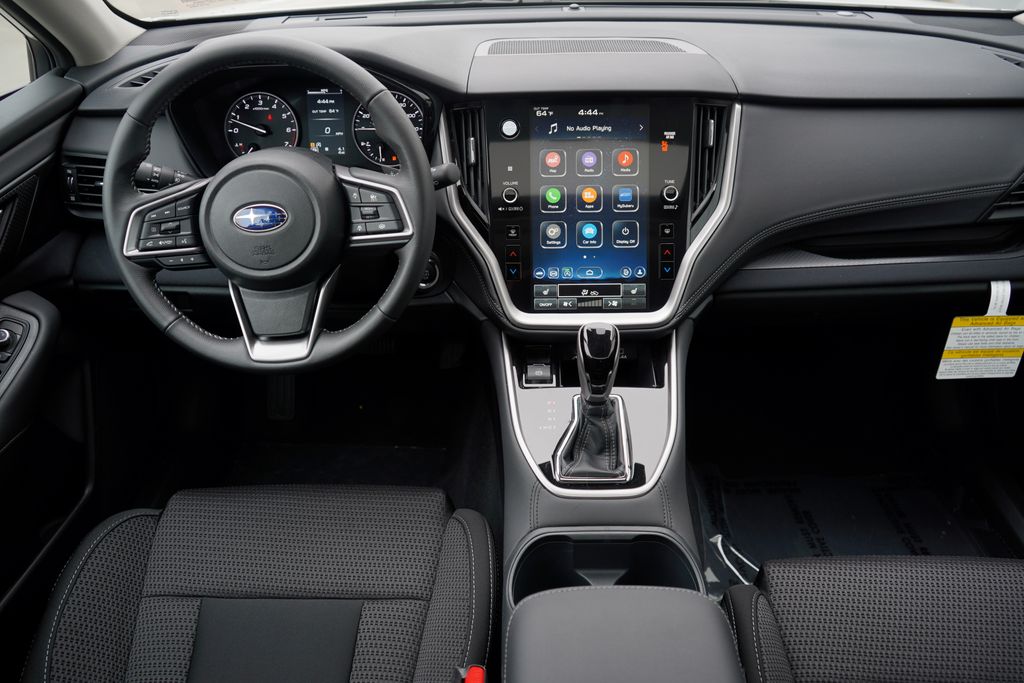 2025 Subaru Outback Premium 11