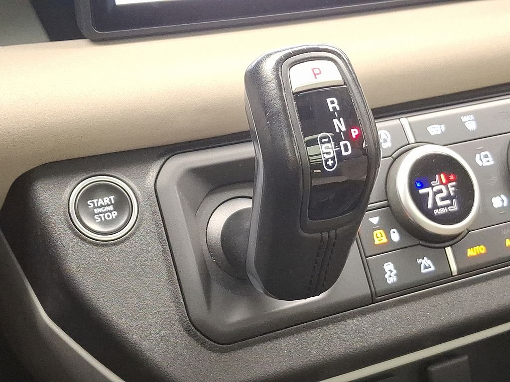 Thumbnail: 2023 Land Rover Defender - 15