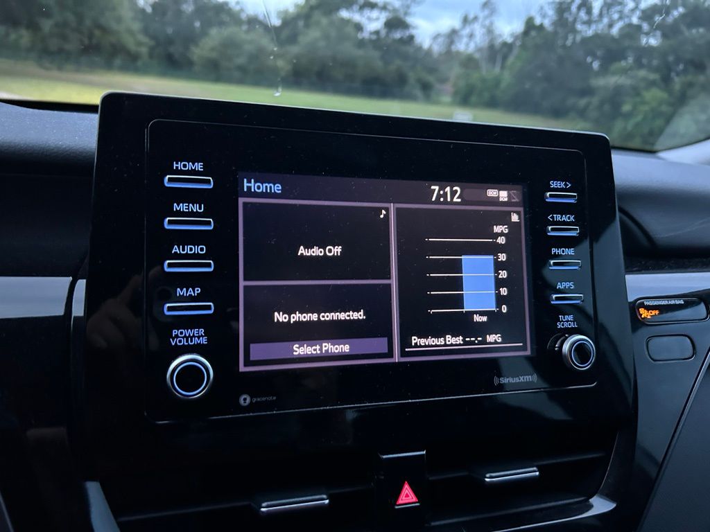 Thumbnail: 2024 Toyota Camry - 24