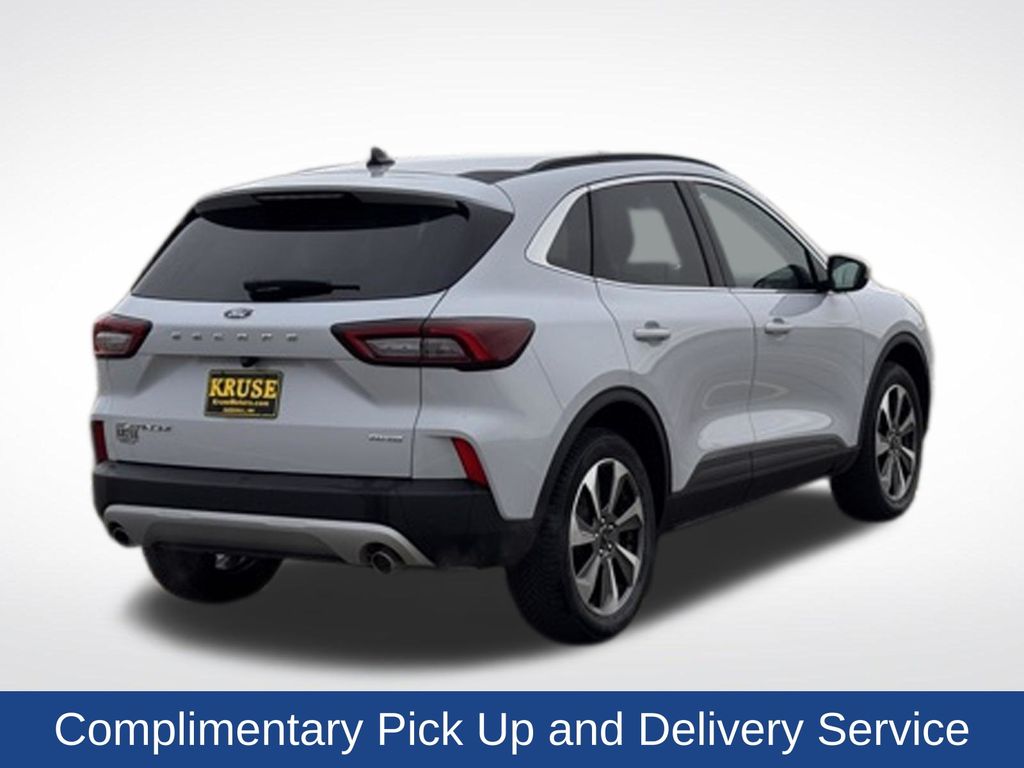 2025 Ford Escape Platinum
