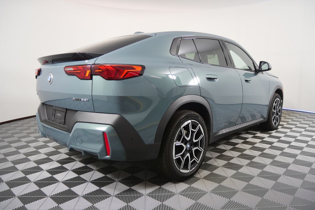 Thumbnail: 2025 BMW X2 - 3