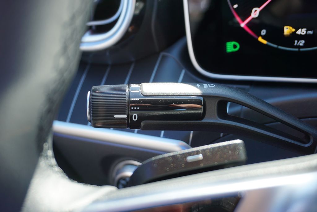 Thumbnail: 2026 Mercedes-Benz C-Class - 29