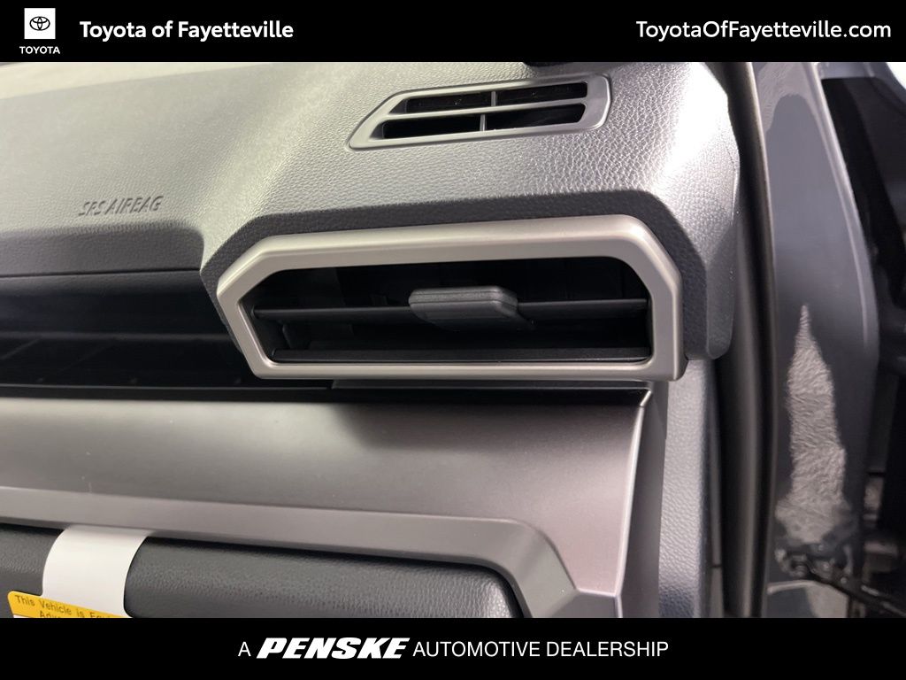 Thumbnail: 2025 Toyota 4Runner - 11