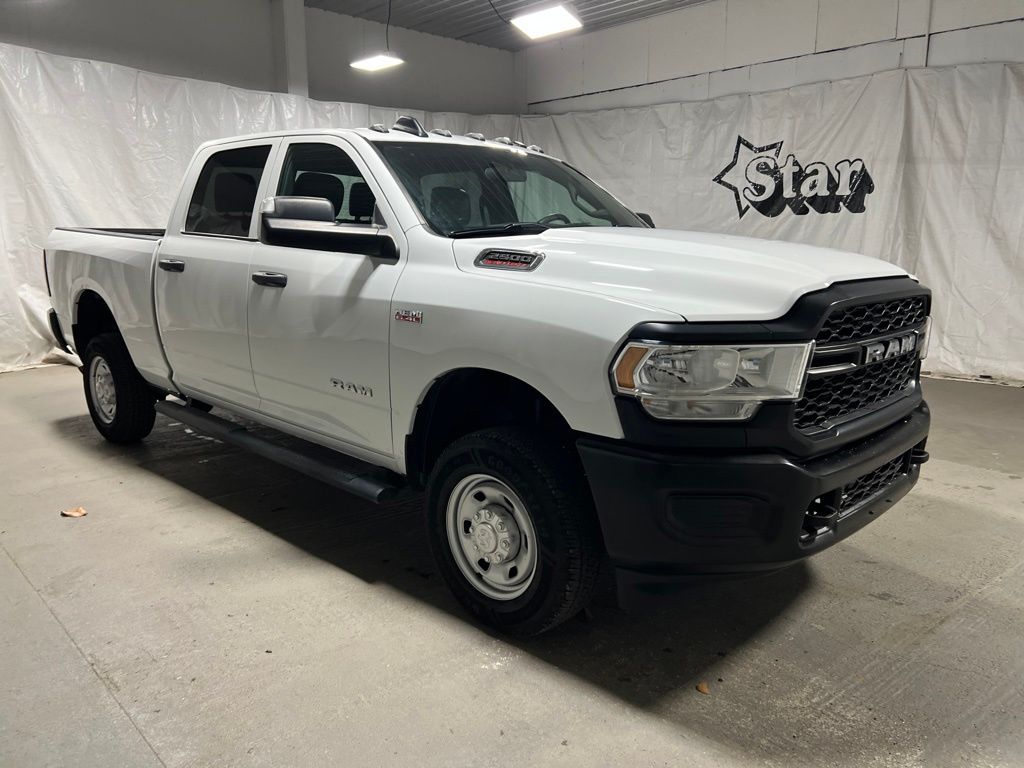 2022 RAM 2500 Tradesman Crew Cab 4WD
