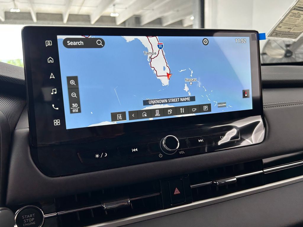 New 2026 Graphite Gray Mitsubishi SE image 17