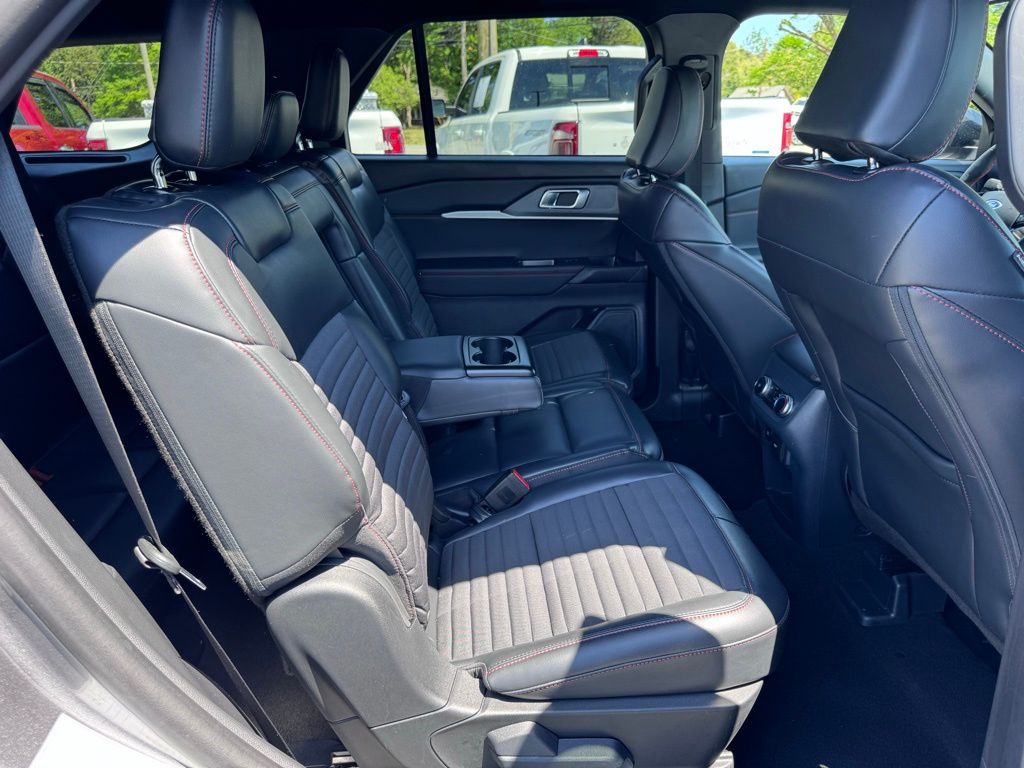FordExplorer29