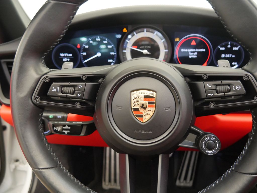 Thumbnail: 2023 Porsche 911 - 25