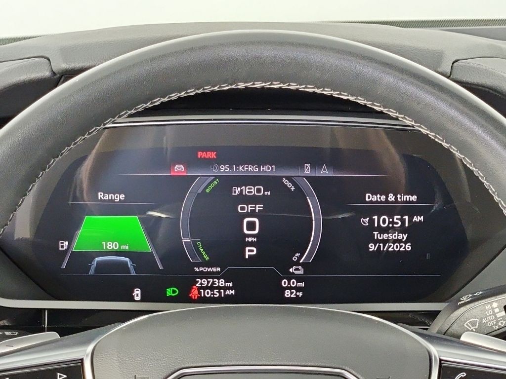 Thumbnail: 2024 Audi Q8 e-tron - 29