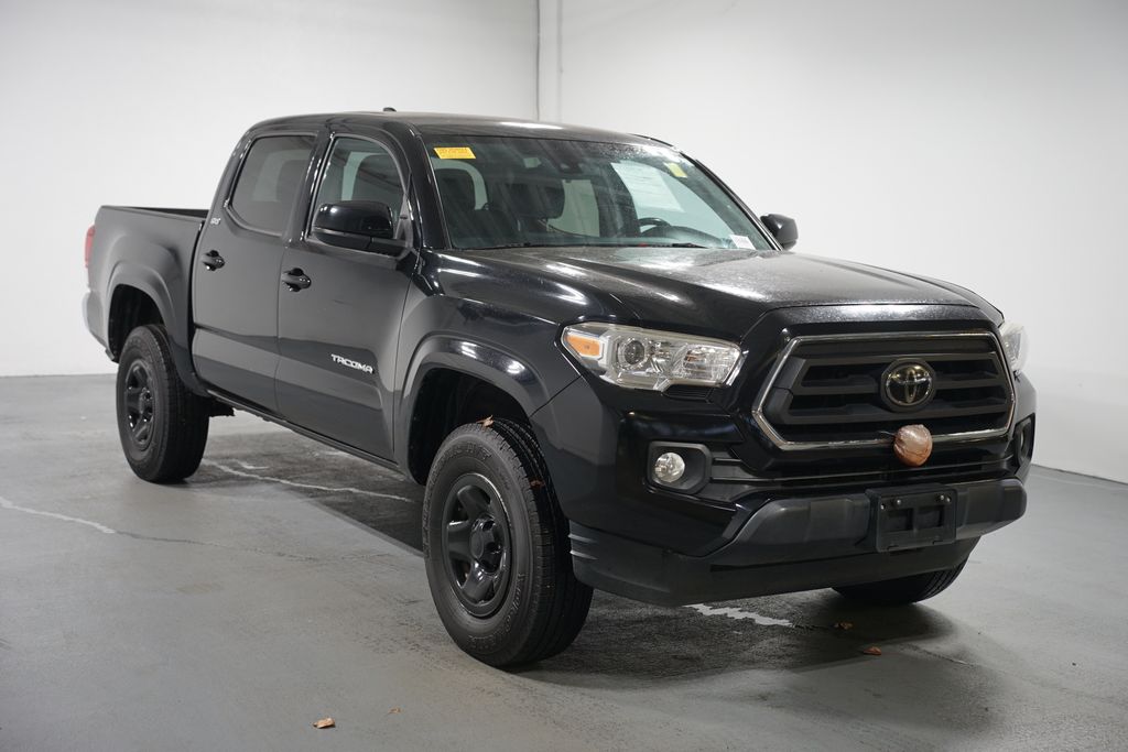 Thumbnail: 2020 Toyota Tacoma - 3