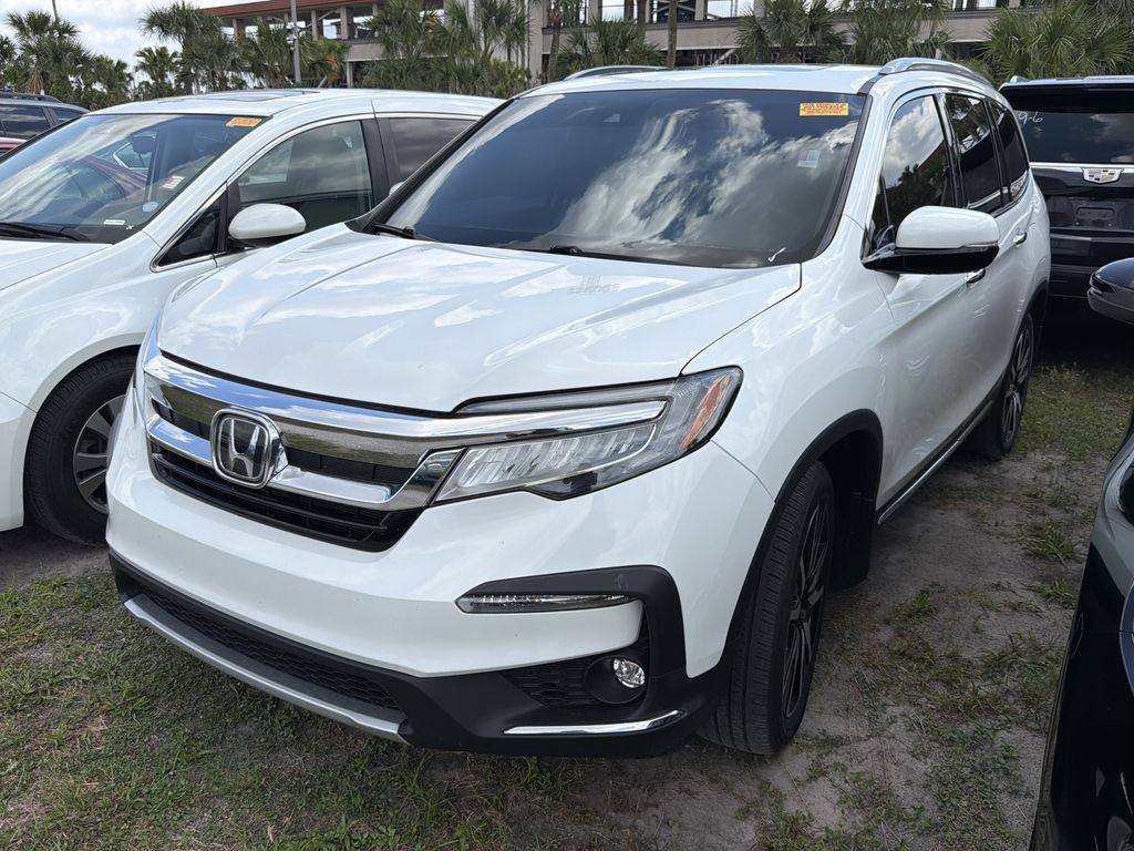 used 2022 Honda Pilot car, priced at $33,992