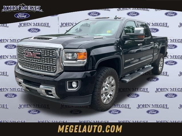 Onyx Black 2018 GMC Sierra 2500HD Denali Crew Cab SB 4WD Pickup Truck Four-Wheel Drive 6-Speed Automatic
