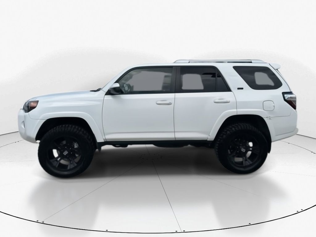2016 Super White Toyota 4Runner SR5 RWD SUV