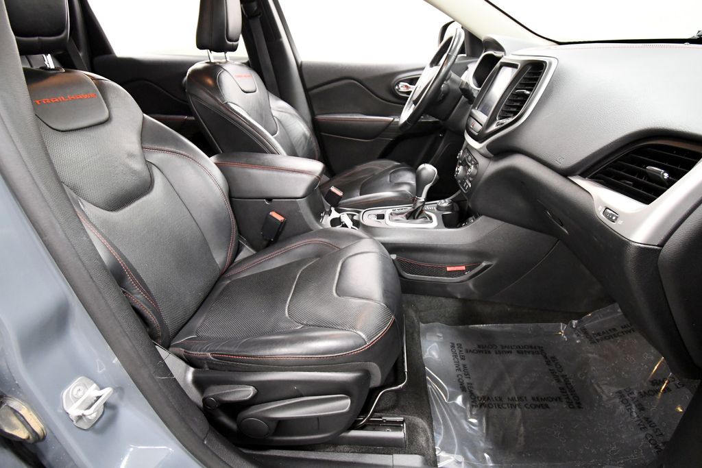 Used 2015 Jeep Cherokee SUV