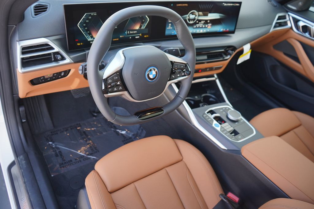 2025 BMW i4 eDrive40 12