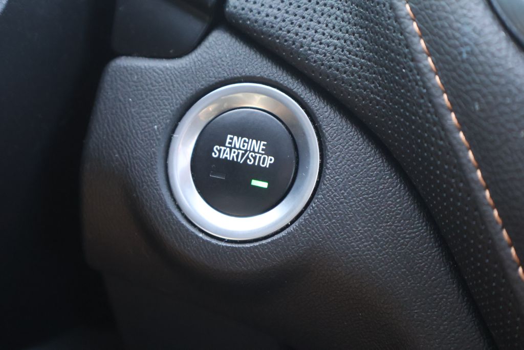 Thumbnail: 2021 Chevrolet Equinox - 30