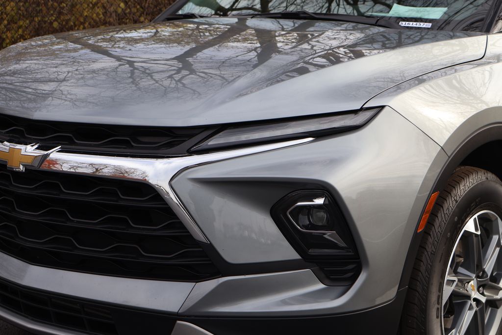 Thumbnail: 2024 Chevrolet Blazer - 4