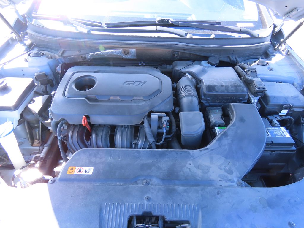 Thumbnail: 2016 Hyundai Sonata - 13