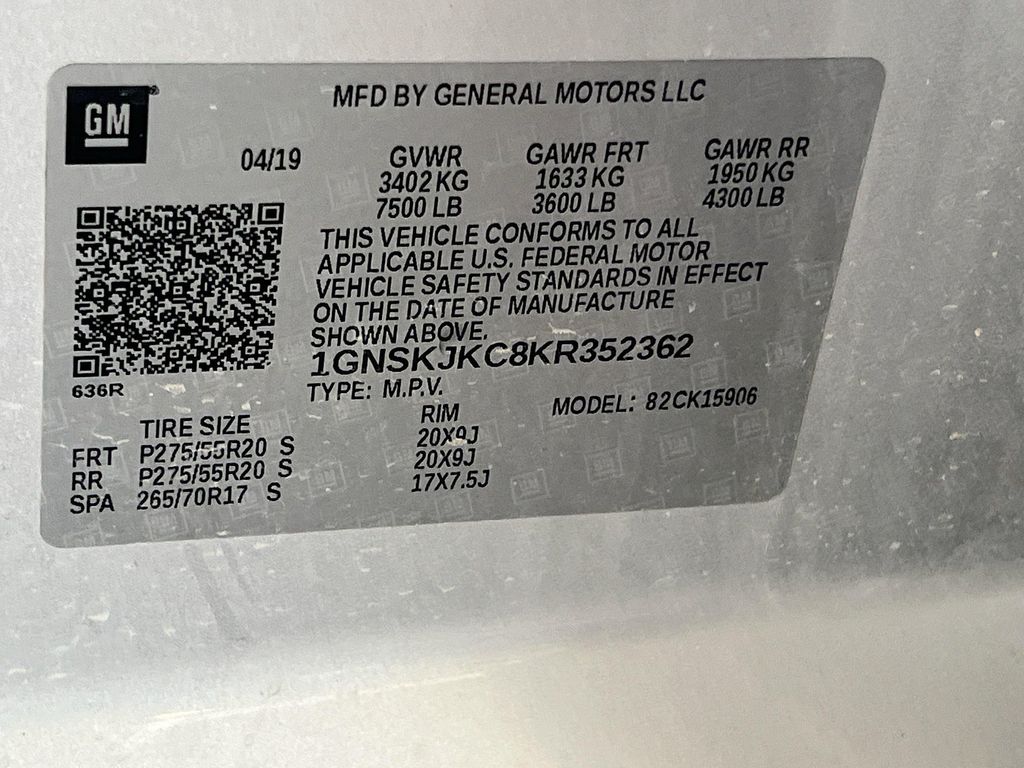 Used 2019 Silver Chevrolet Premier image 36