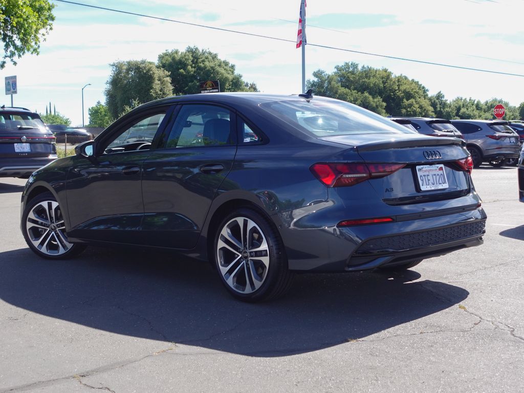 Used 2025 Gray Audi 40 Premium image 9