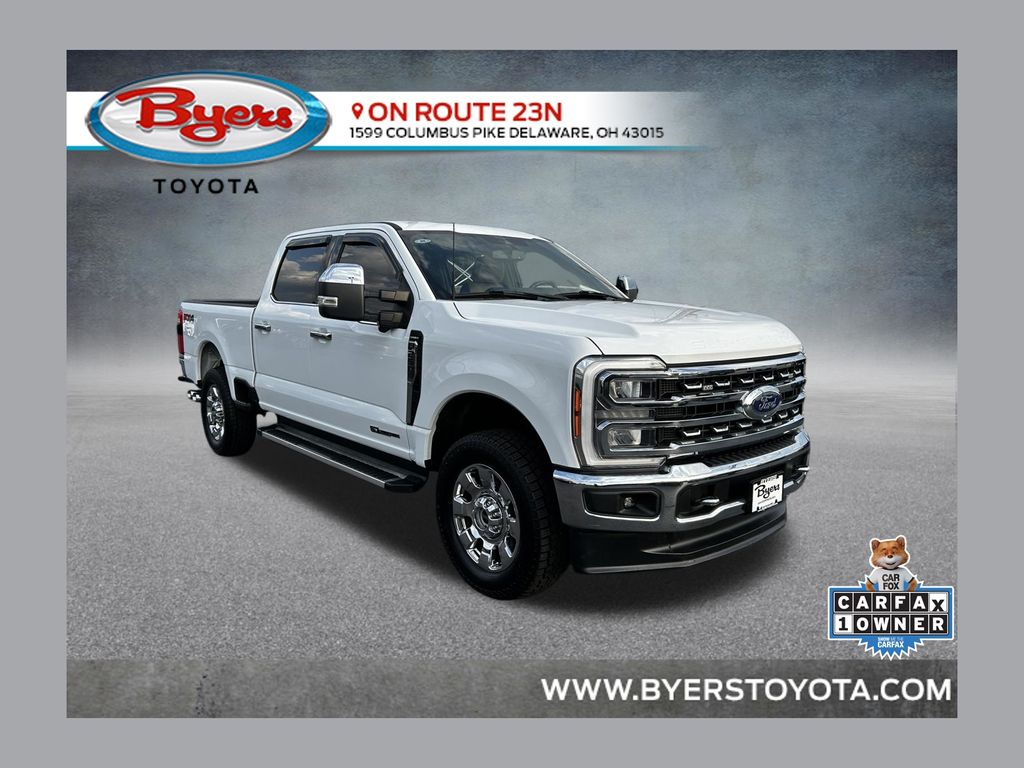2023 Ford F-250 Super Duty Lariat Crew Cab 4WD    