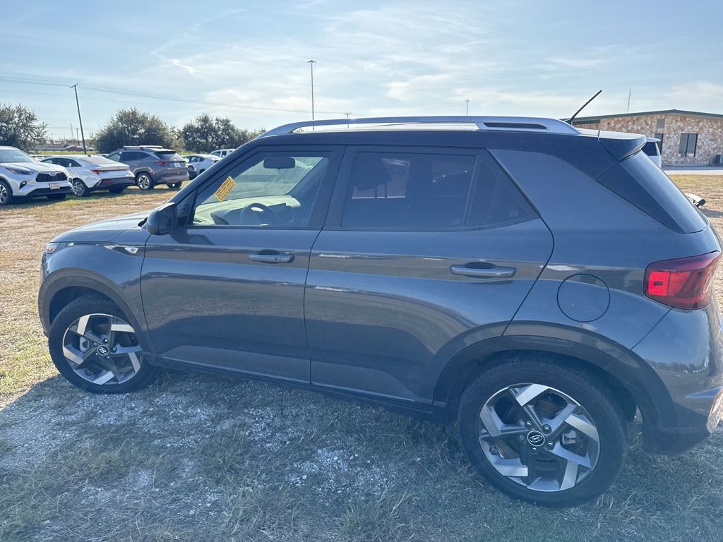 Thumbnail: 2024 Hyundai Venue - 8