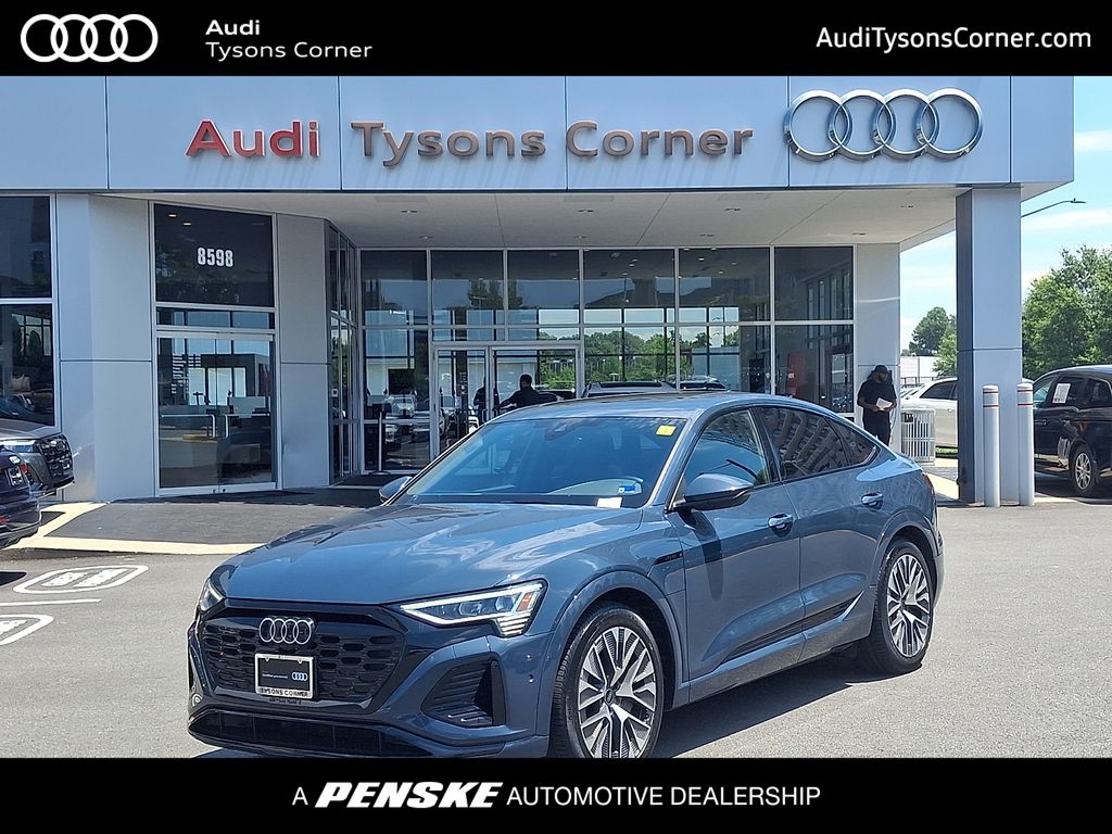 2024 Audi Q8 e-tron Premium -
                  Vienna, VA