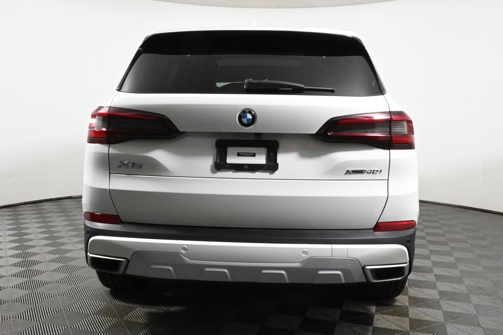 Thumbnail: 2022 BMW X5 - 6