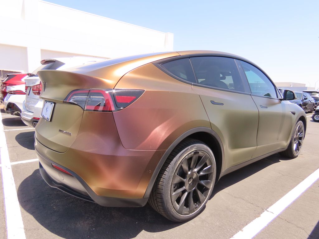 Thumbnail: 2022 Tesla Model Y - 3