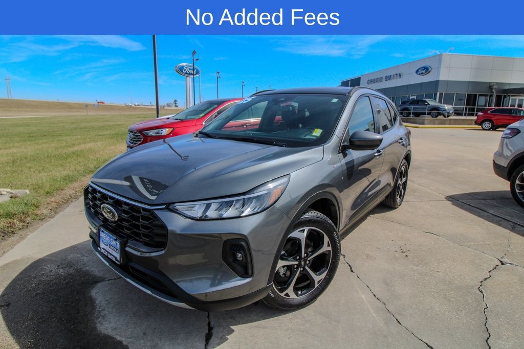 2025 Ford Escape ST-Line Select AWD