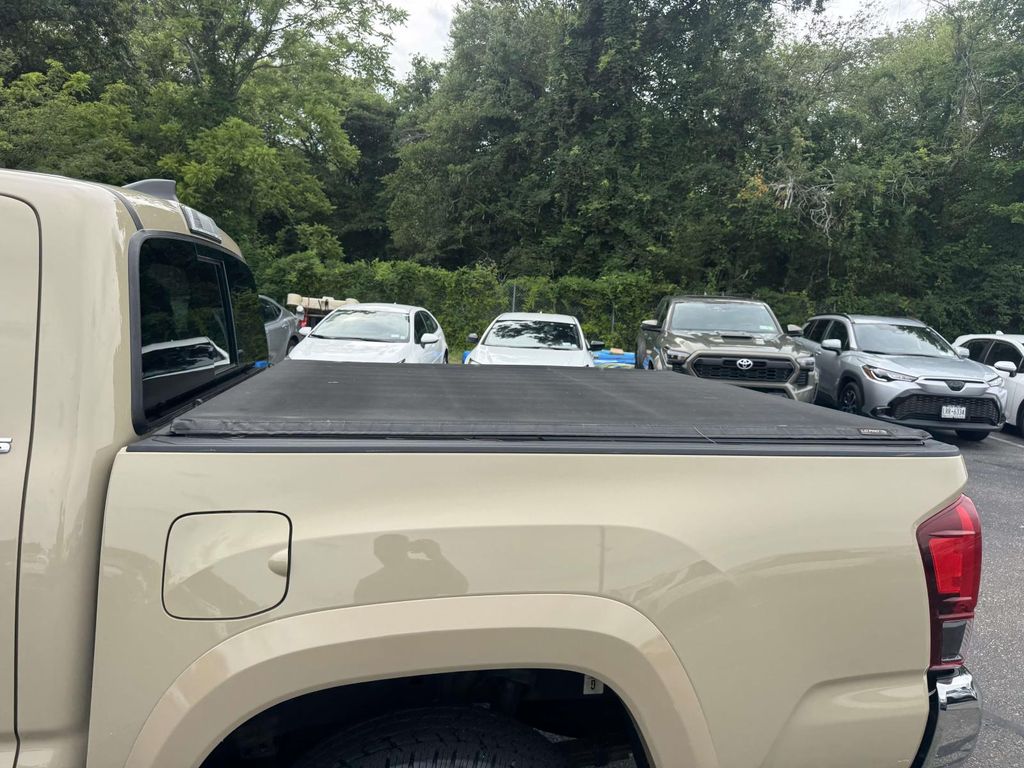 Used 2018 Toyota Tacoma Truck