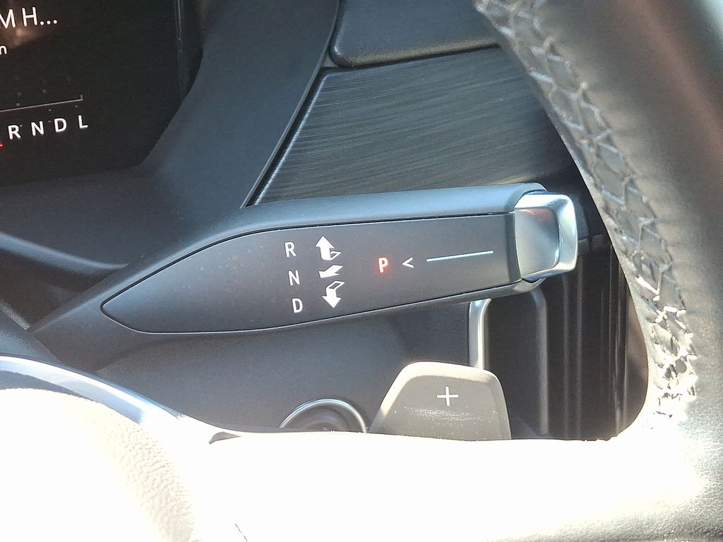 Thumbnail: 2024 GMC Acadia - 16