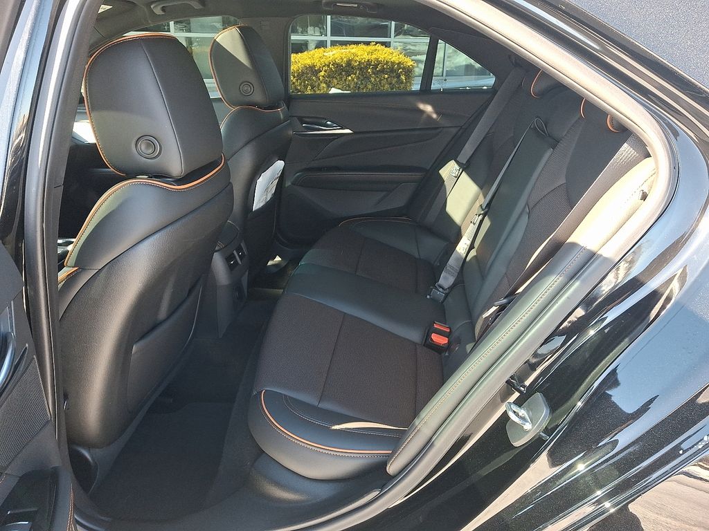 Thumbnail: 2023 Cadillac CT4 - 10