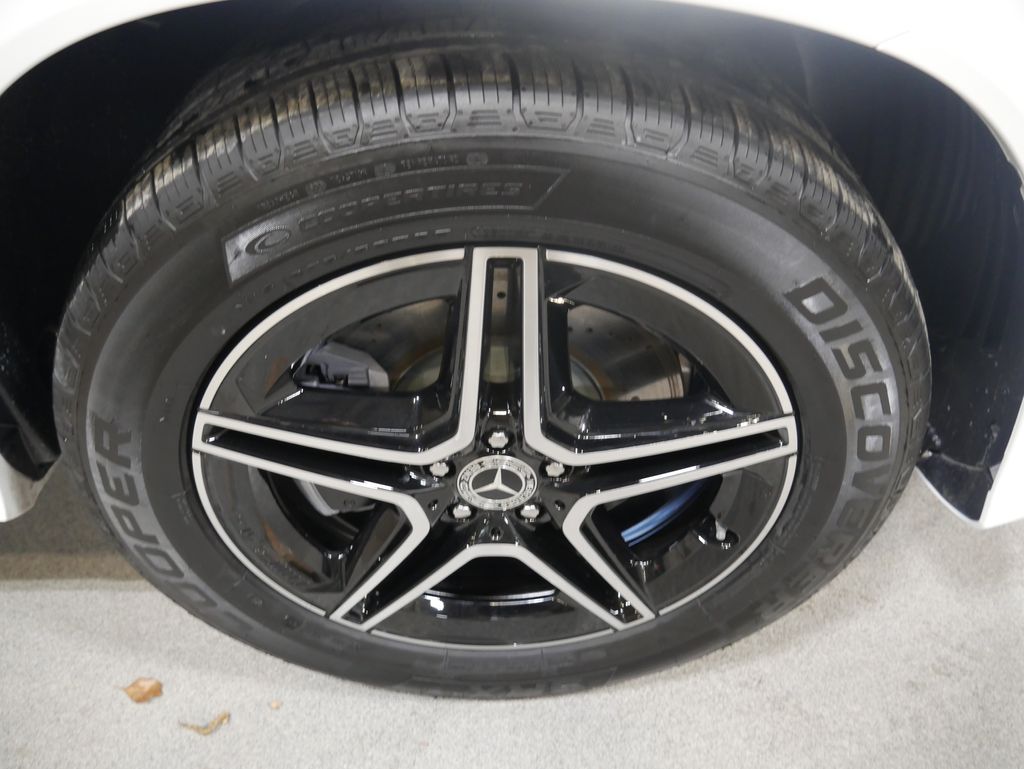 Thumbnail: 2026 Mercedes-Benz GLE - 15