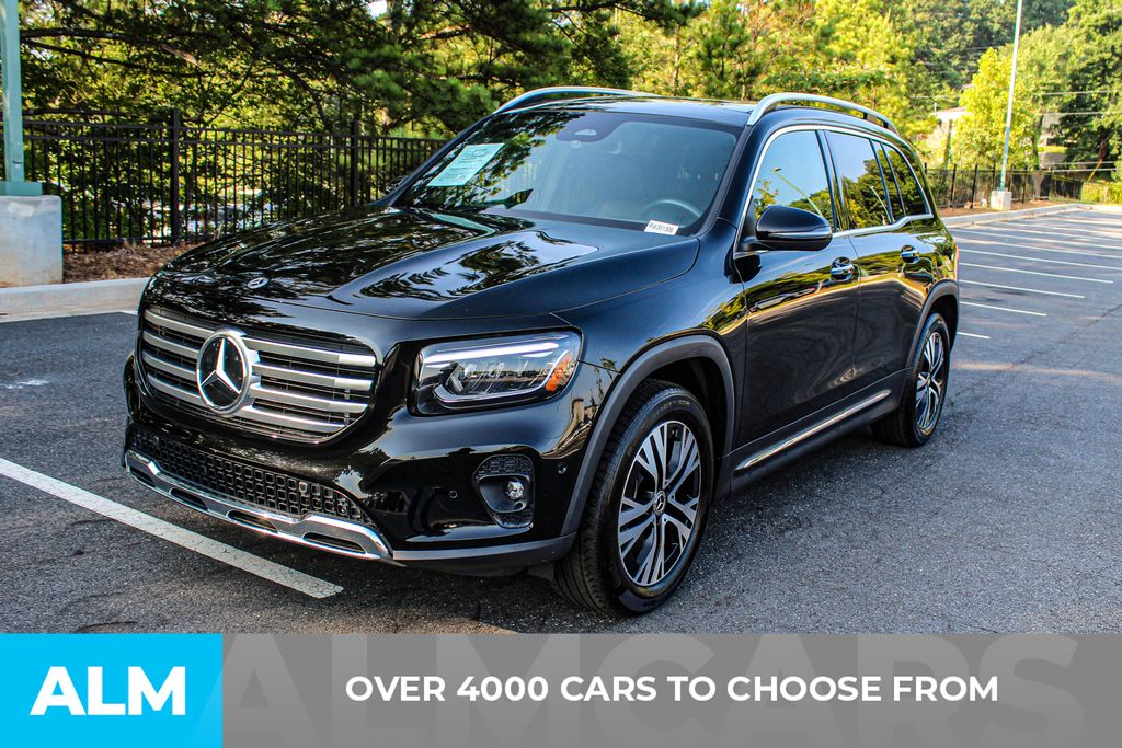 Used 2024 Black Mercedes-Benz GLB 250 image 2