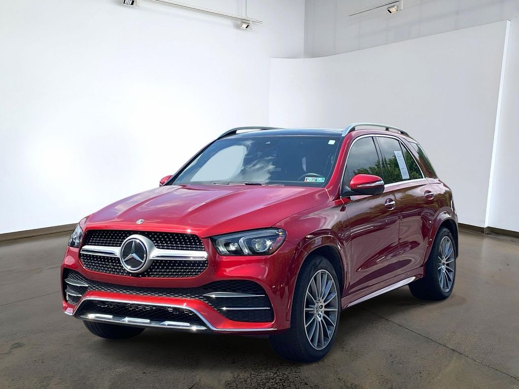 MANUFAKTUR Cardinal Red Metallic 2022 Mercedes-Benz GLE 350 4MATIC SUV / Crossover All-Wheel Drive 9-Speed Automatic