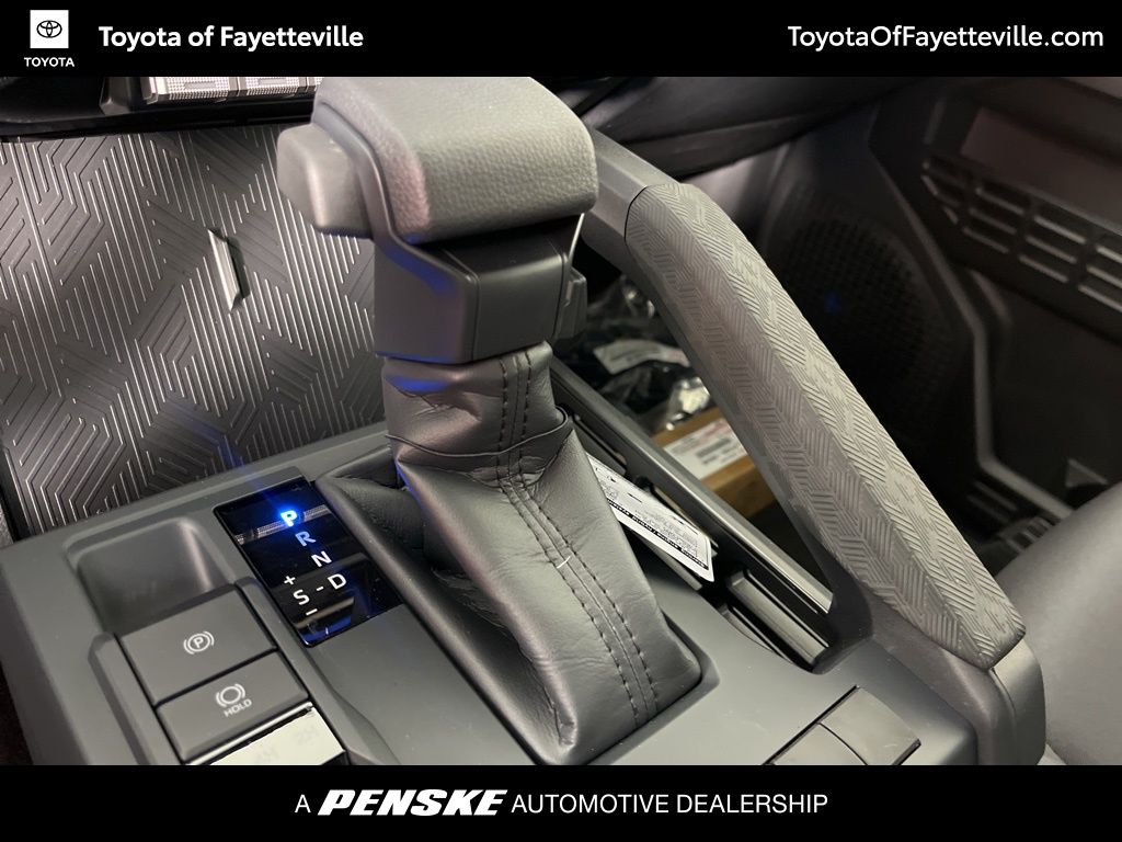 Thumbnail: 2025 Toyota Tacoma - 25