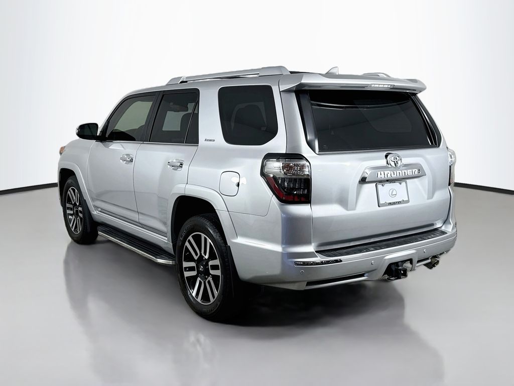 Thumbnail: 2021 Toyota 4Runner - 7