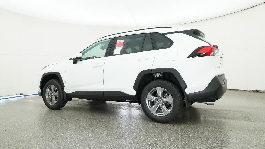 Thumbnail: 2025 Toyota RAV4 - 15