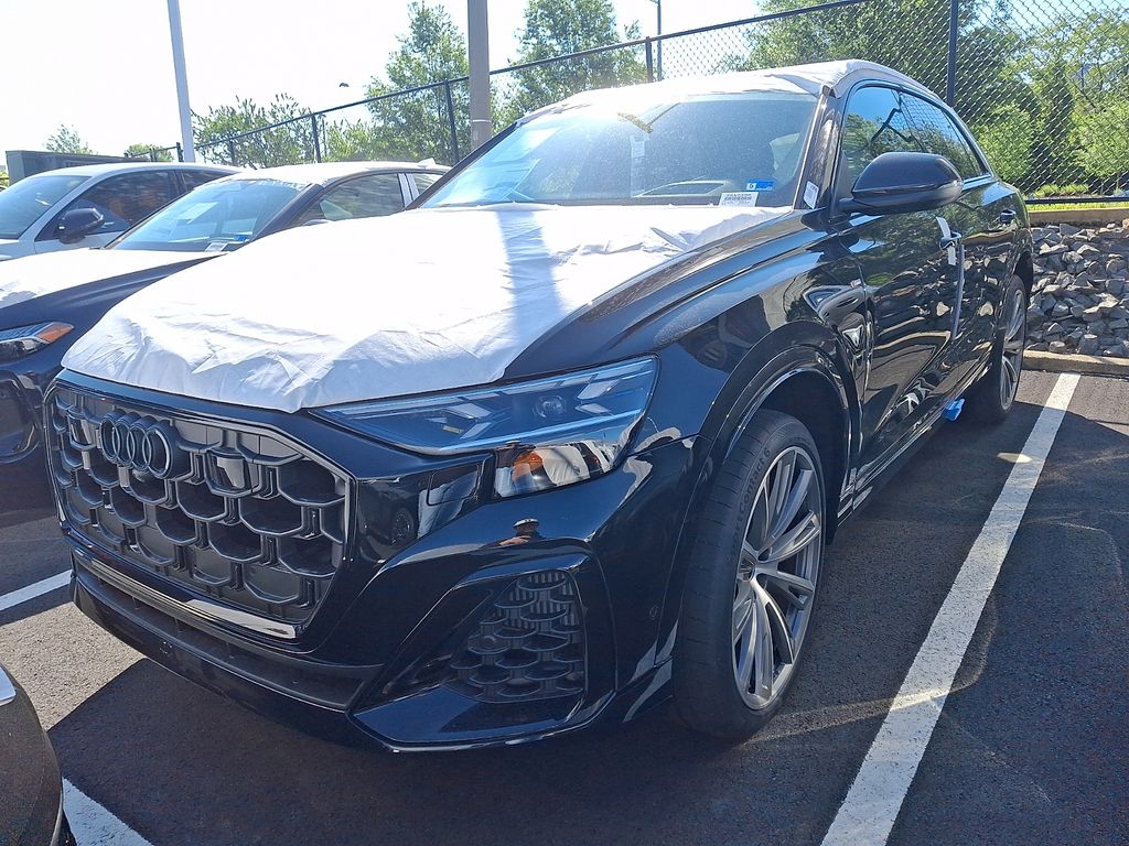 Thumbnail: 2026 Audi Q8 - 1