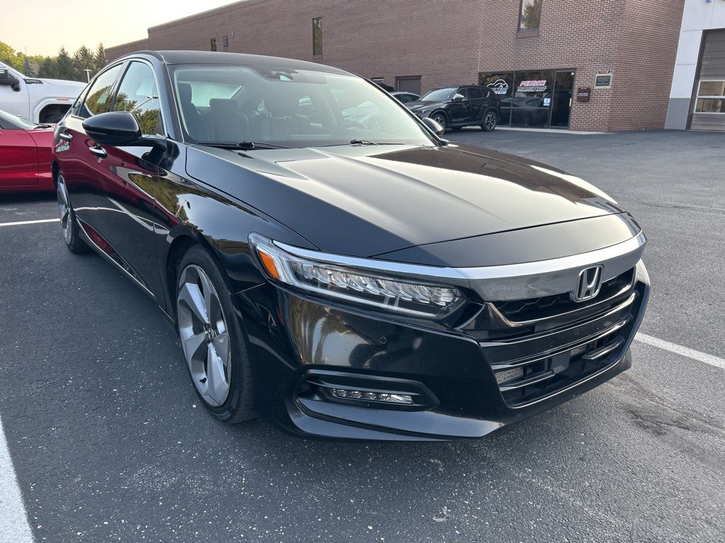 Thumbnail: 2018 Honda Accord - 4