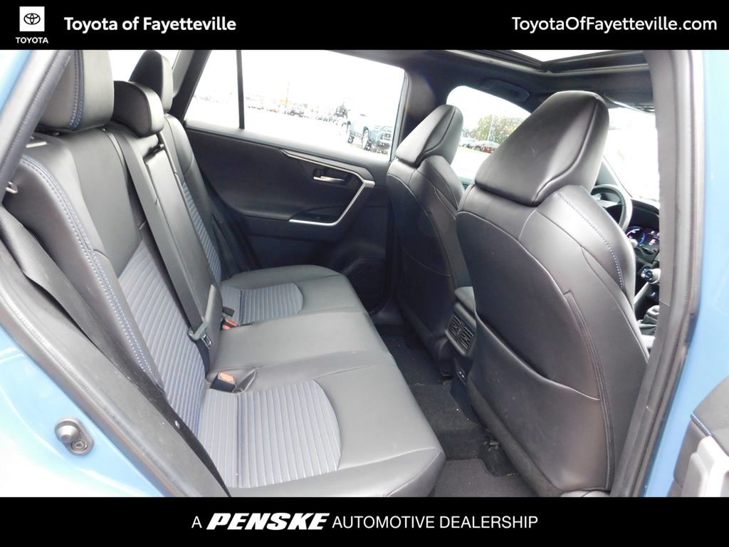 Thumbnail: 2022 Toyota RAV4 - 5