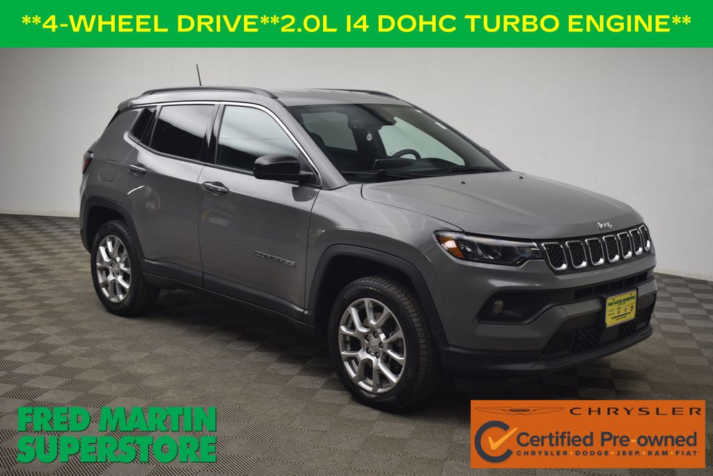 2024 Jeep Compass Latitude Lux 4WD